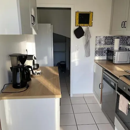 : Maison Entiere, 3 Chambres, Jardin Prive 3* トゥール