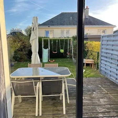 ホテル : Maison Entiere, 3 Chambres, Jardin Prive